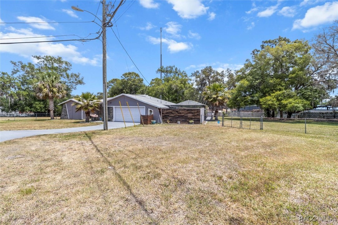 722 Nola Street, Inverness, Florida image 3