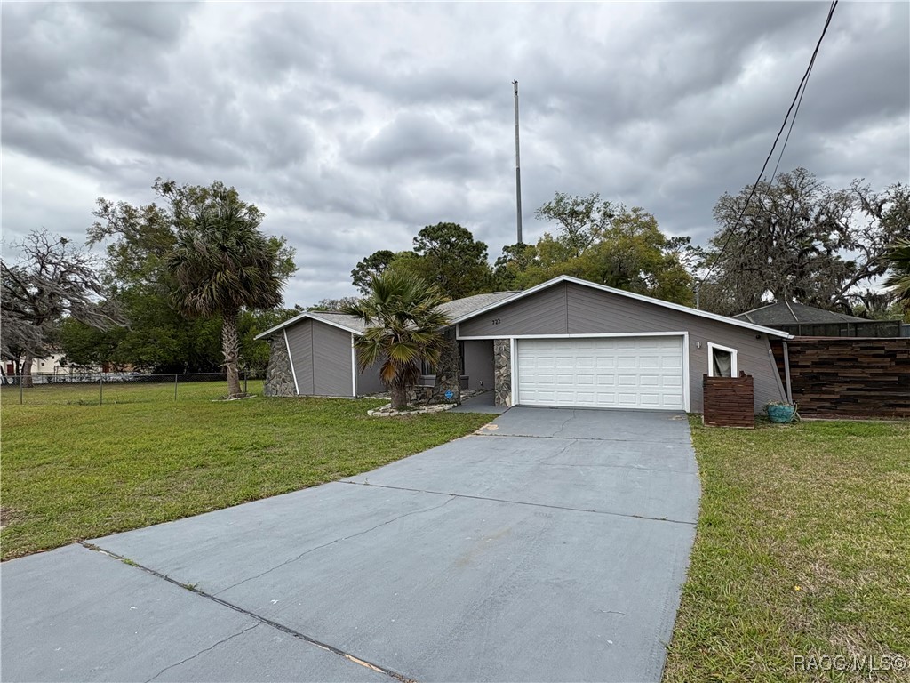 722 Nola Street, Inverness, Florida image 19