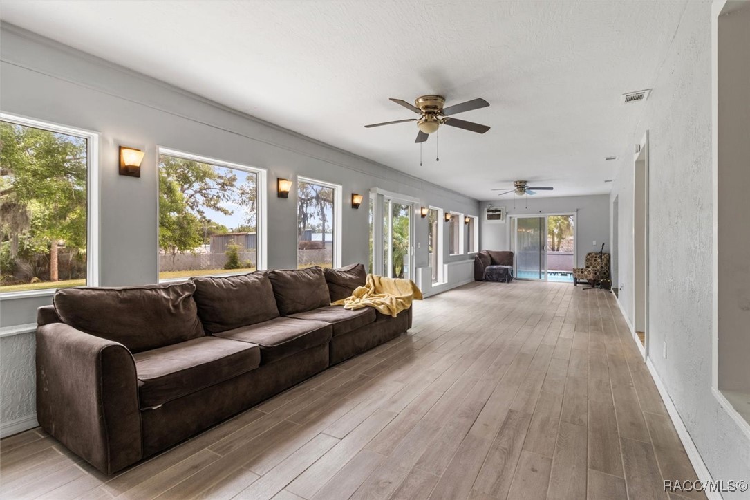 722 Nola Street, Inverness, Florida image 22