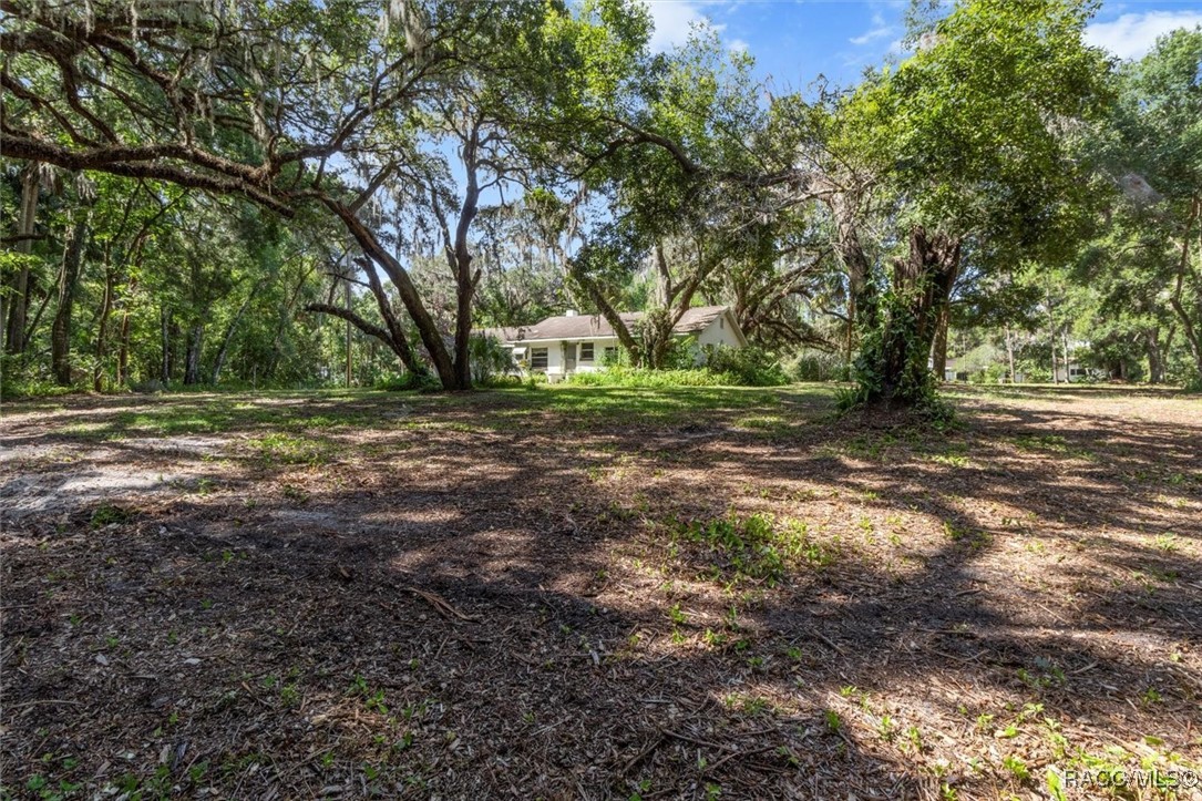 8363 E Gulf to Lake Highway