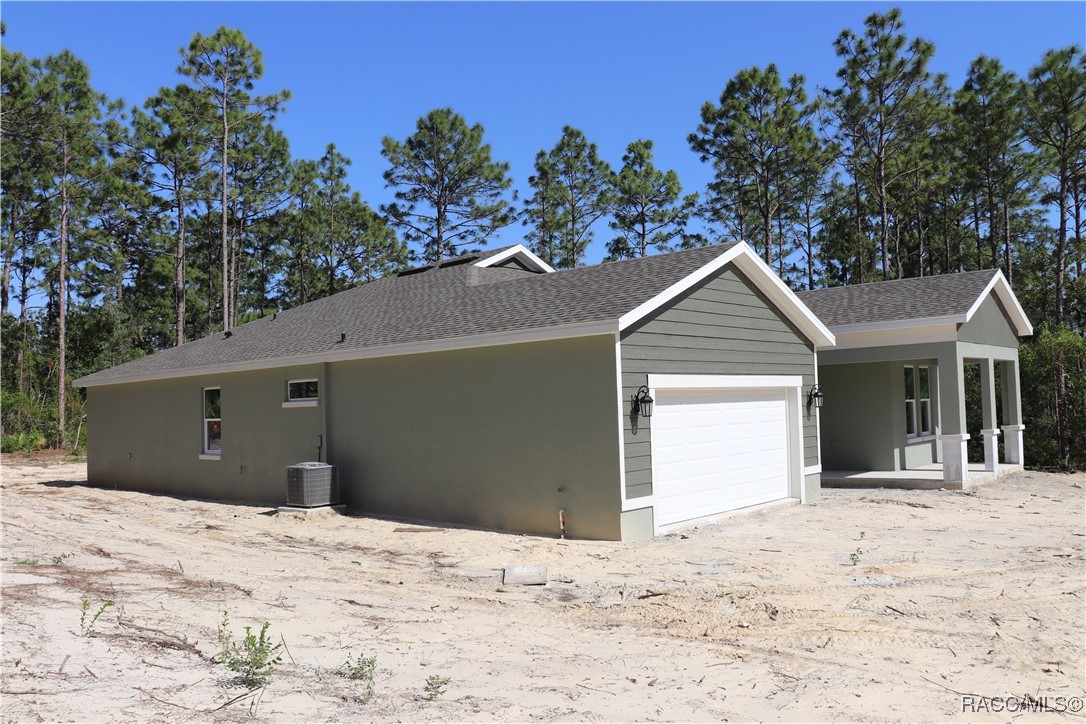 5659 N Carnation Drive