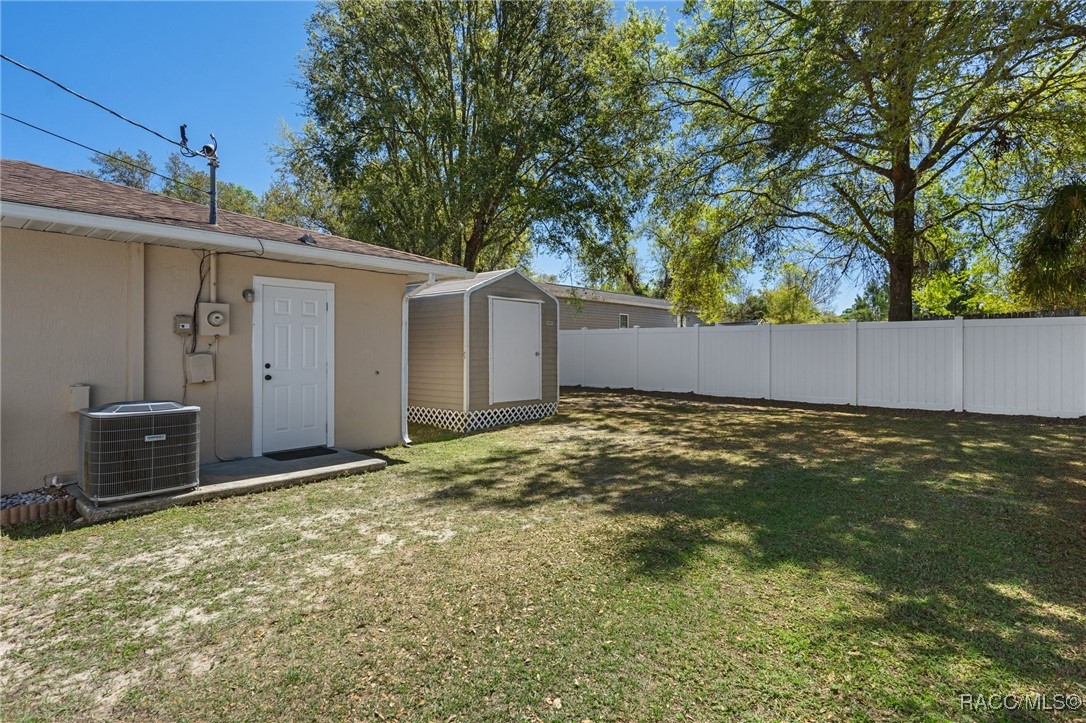 8098 W Longfellow Street, Homosassa, Florida image 22