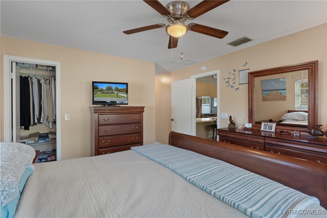 8098 W Longfellow Street, Homosassa, Florida image 10