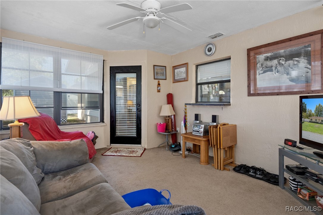 8098 W Longfellow Street, Homosassa, Florida image 17