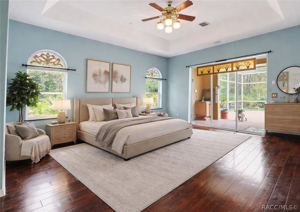 24 Livingstone Daisy Court