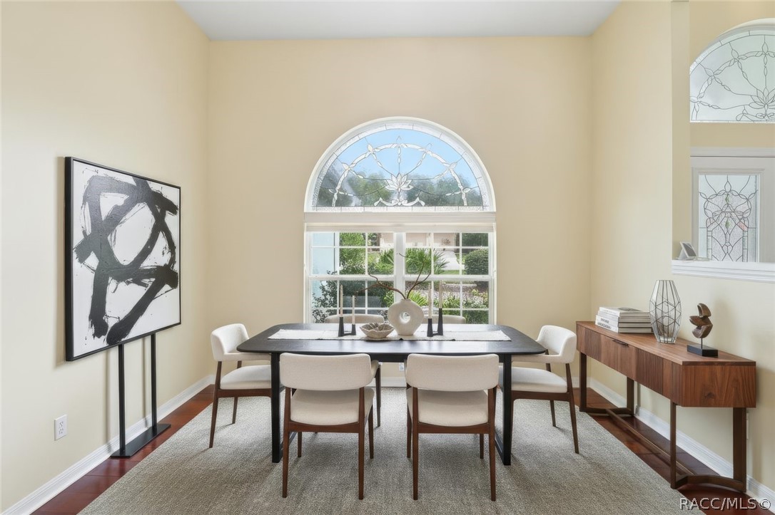 24 Livingstone Daisy Court