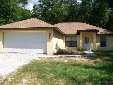 A home in Crystal River