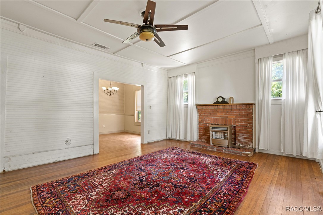 8460 E Magnolia Street