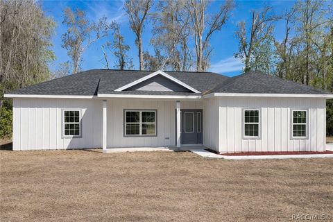 Homes For Sale - 7021 NW 112 Place<br/> Chiefland, FL 32626