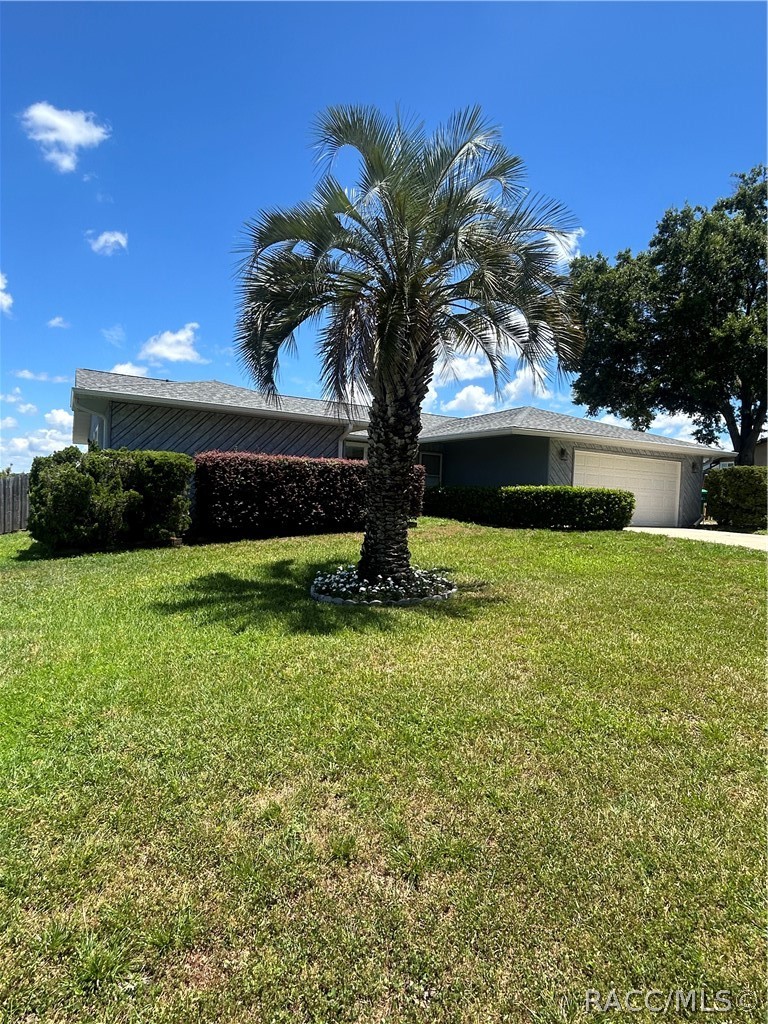 2065 W Deer Trail Lane