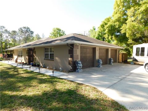 A home in Lecanto