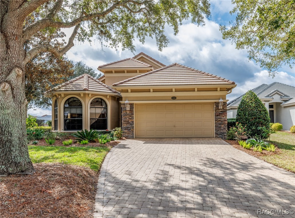 1544 W Westford Path, Hernando, Florida image 4