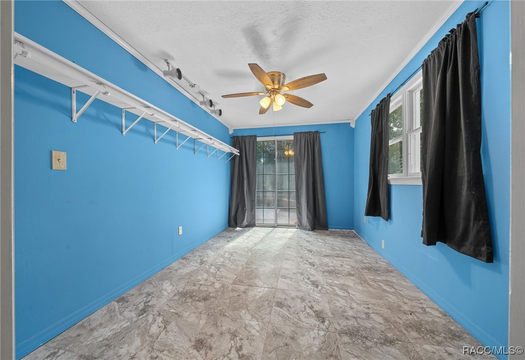 61 Cypress Boulevard, Homosassa, Florida image 11