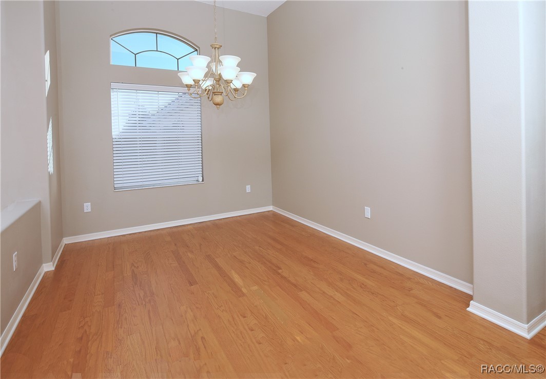 23 W Mickey Mantle Path