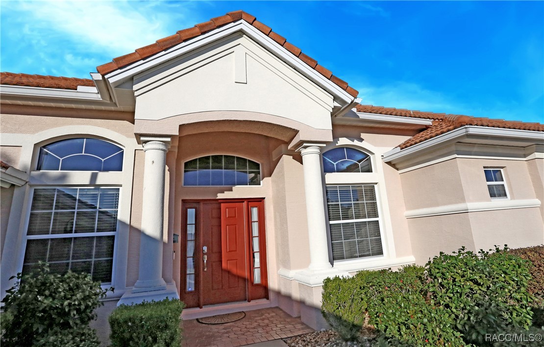 23 W Mickey Mantle Path