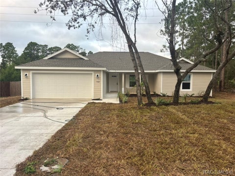 Homes For Sale - 9328 N Cortlandt Drive<br/> Dunnellon, FL 34434