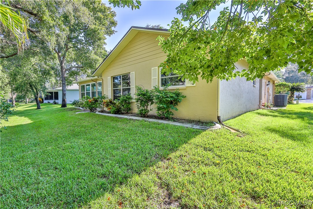 6441 Pine Meadows Drive, Spring Hill, Florida image 44