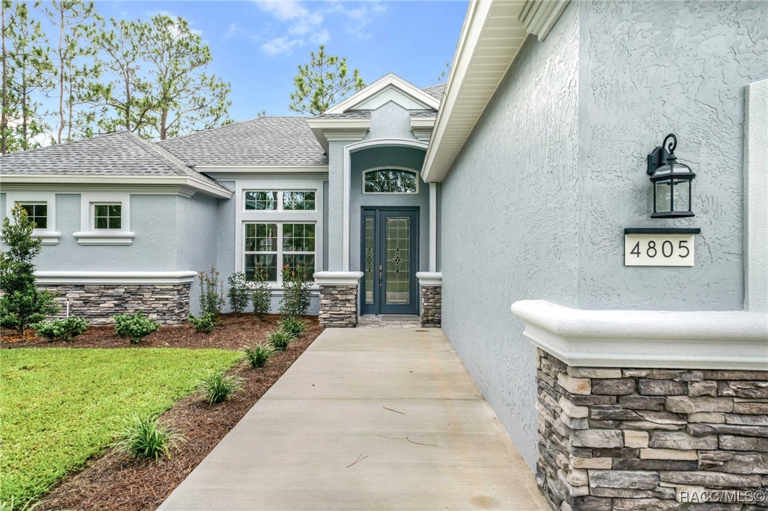 4805 N Capistrano Loop