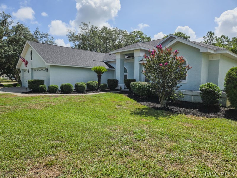 13 Sycamore Court W