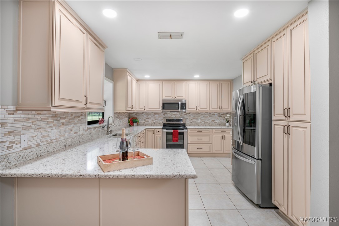 8831 E Sandpiper Drive