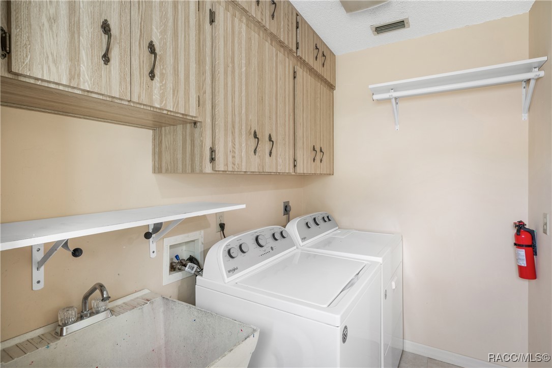 8831 E Sandpiper Drive, Inverness, Florida image 21