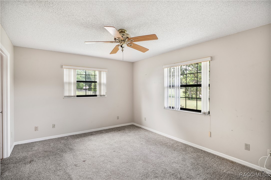 8831 E Sandpiper Drive, Inverness, Florida image 31