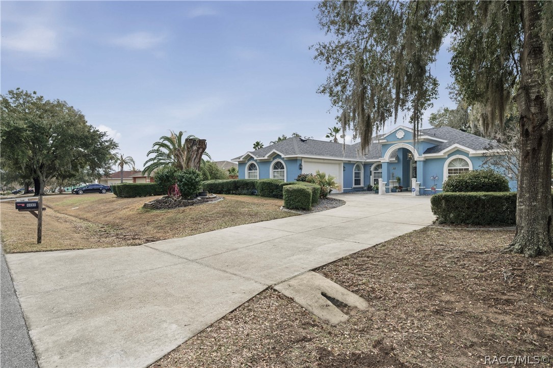 4480 E Van Ness Road