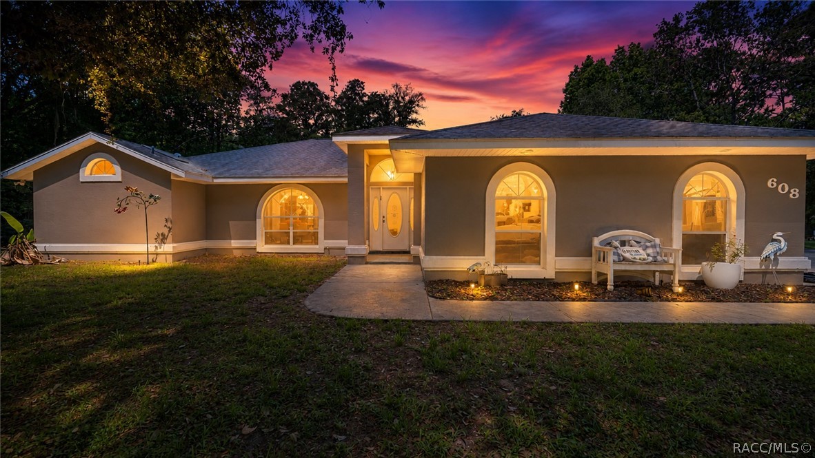 608 N Heathrow Drive