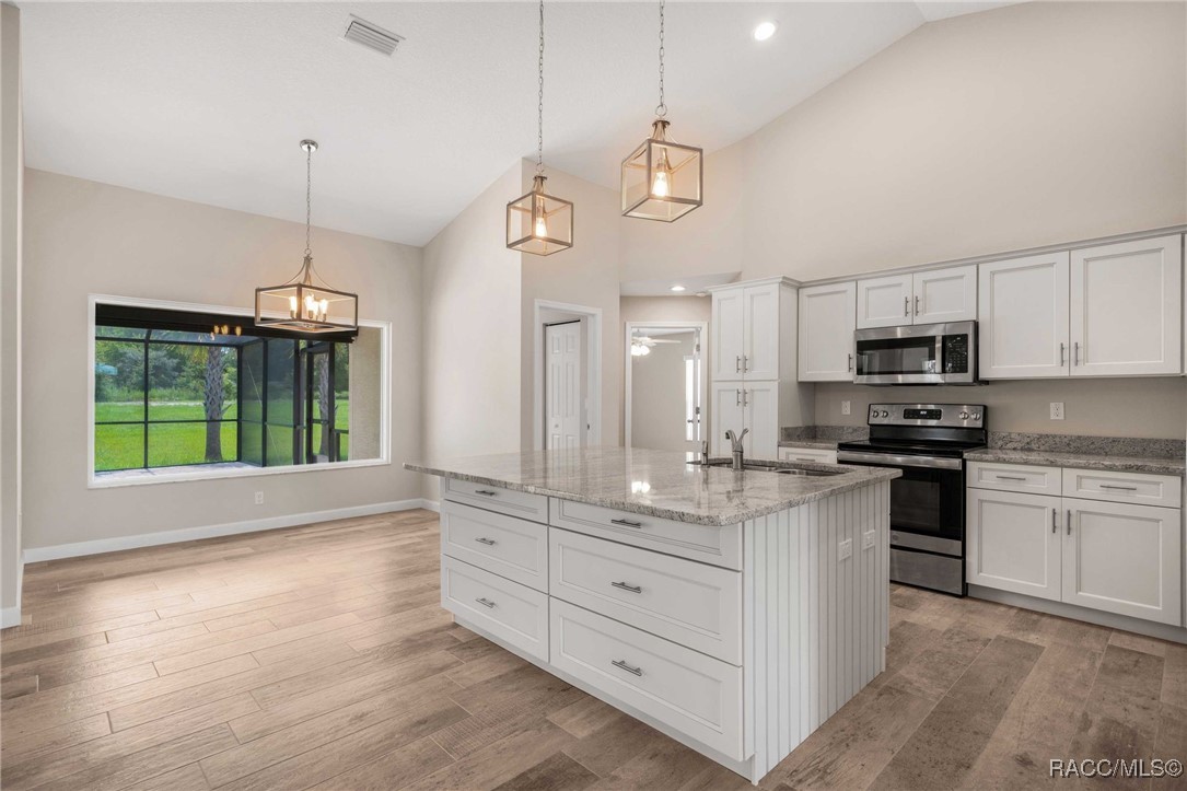 2209 N Annapolis Avenue