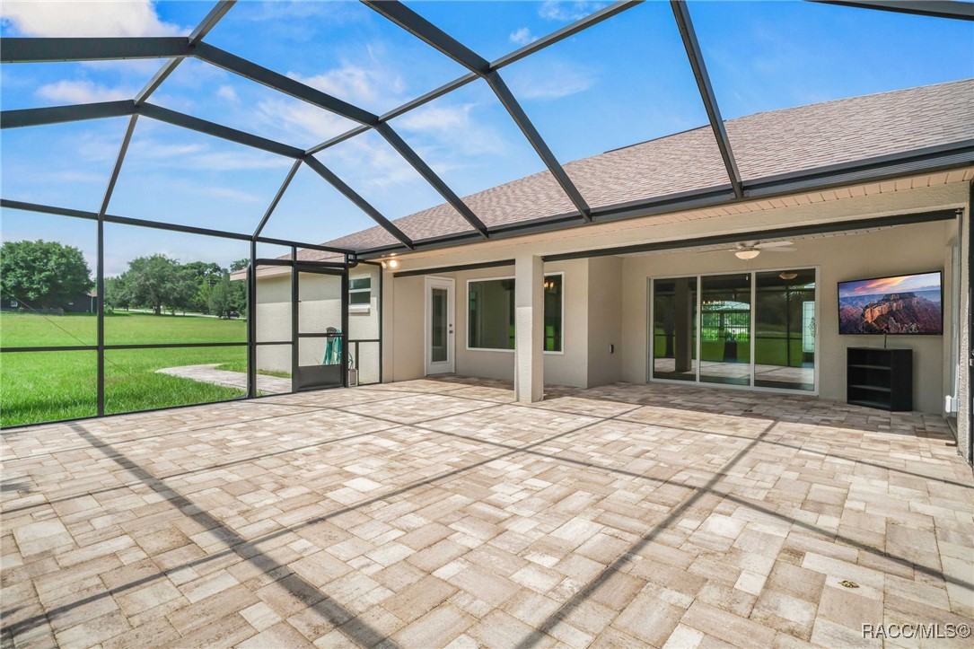 2209 N Annapolis Avenue