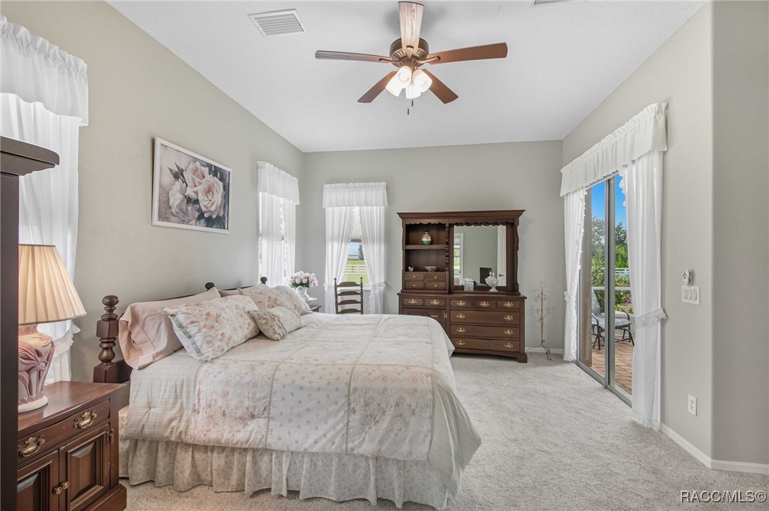 49 S Secretariat Point