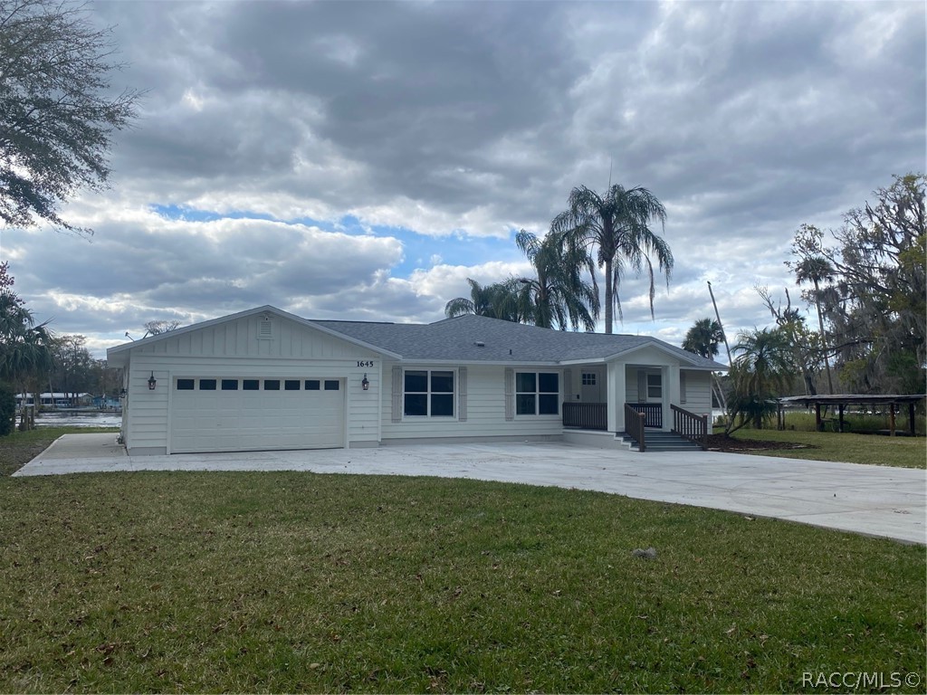 1645 Spring Garden Drive, Astor, Florida image 6