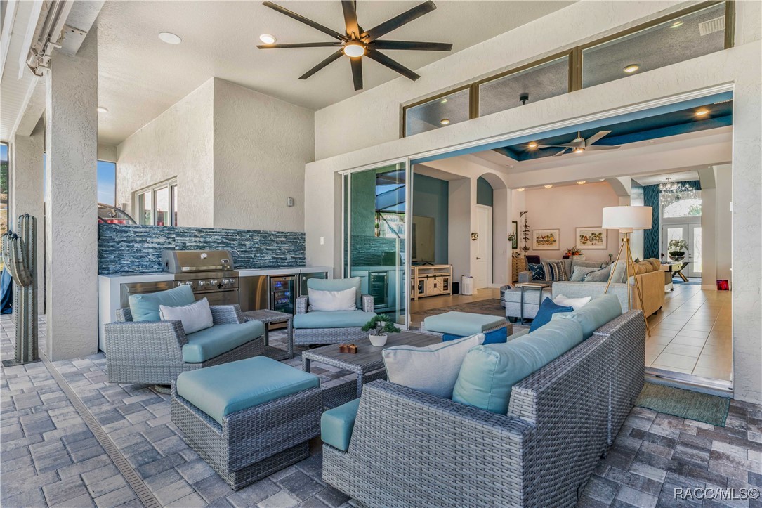 Hernando, Florida, 34442, United States, 3 Bedrooms Bedrooms, ,4 BathroomsBathrooms,Residential,Active,1969984