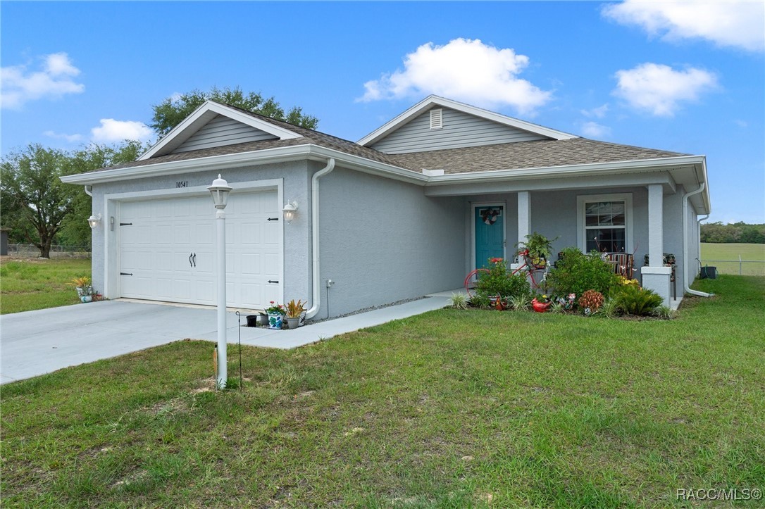 10541 S Drew Bryant Circle, Floral City, New York image 1