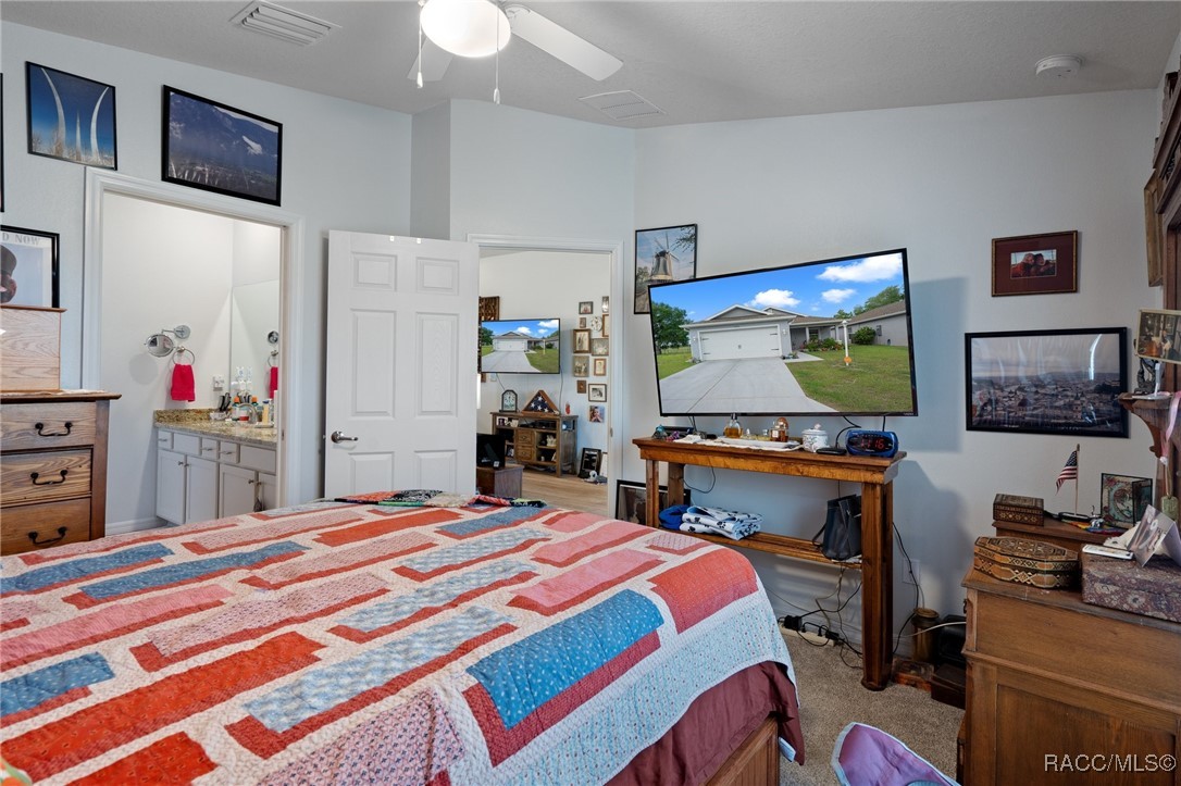 10541 S Drew Bryant Circle, Floral City, New York image 16
