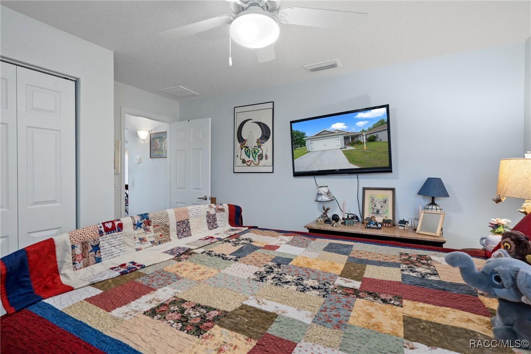 10541 S Drew Bryant Circle, Floral City, New York image 20