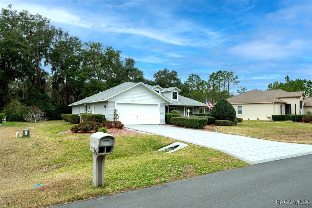 3176 N Canterbury Lake Drive, Hernando, Florida image 43