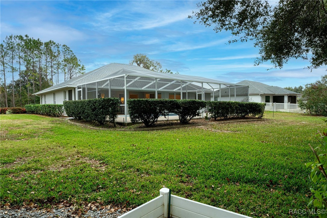 3176 N Canterbury Lake Drive, Hernando, Florida image 45