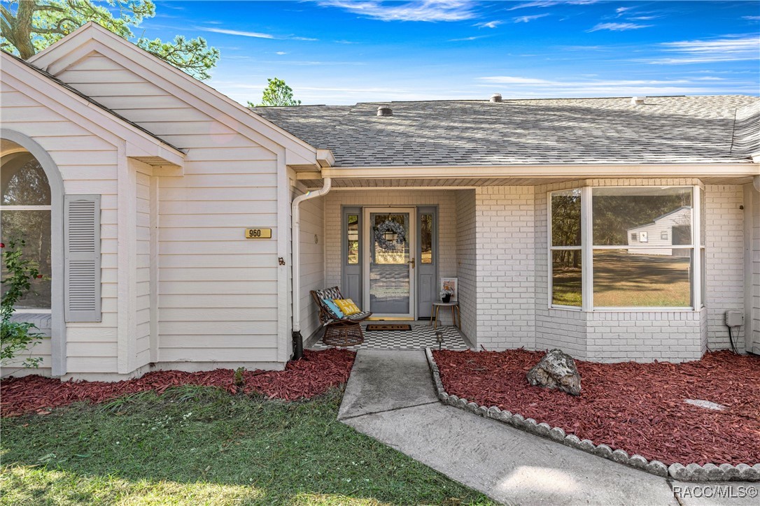 9600 N Holyoak Terrace