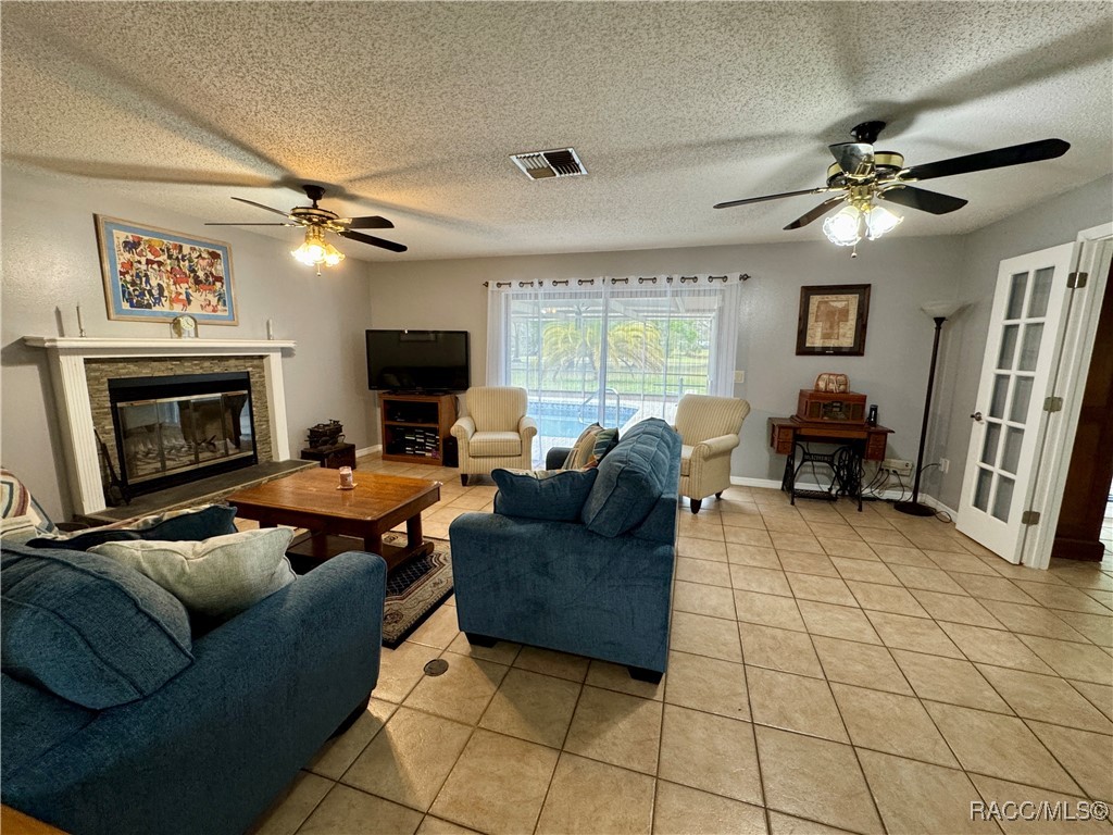 9341 W Turnberry Loop, Crystal River, Florida image 7