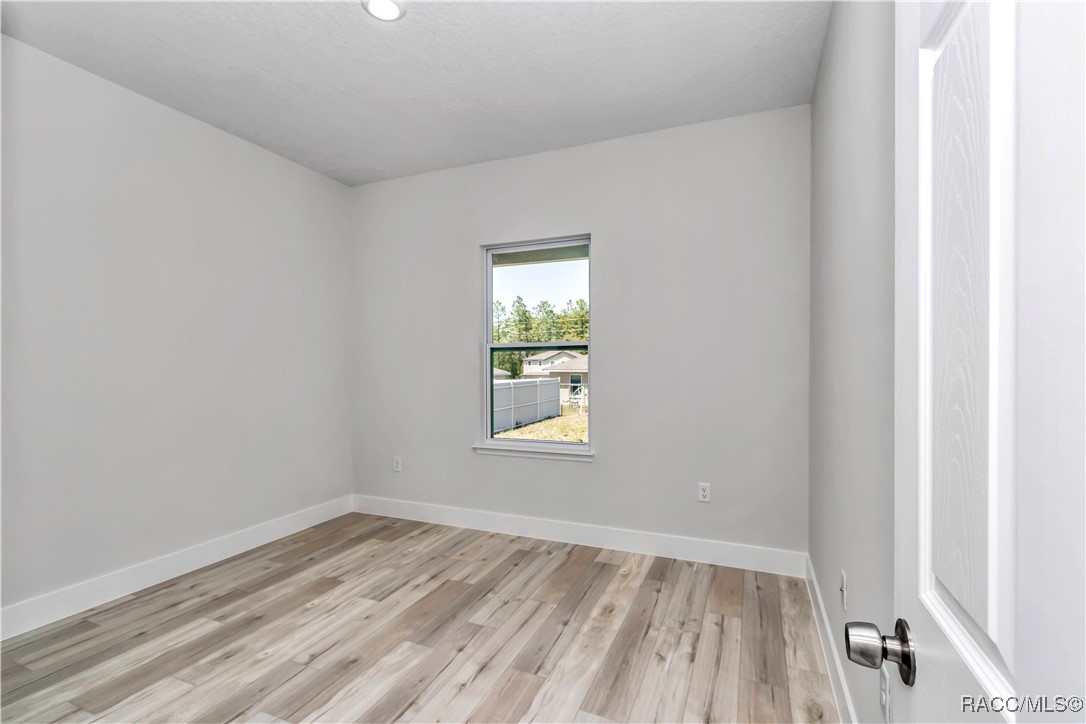 2449 W Andromedae Drive, Citrus Springs, Florida image 20