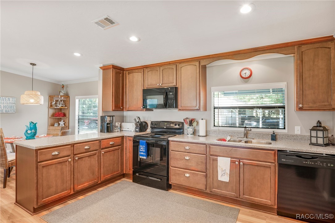 11350 SE 203rd Place, Inglis, Florida image 19