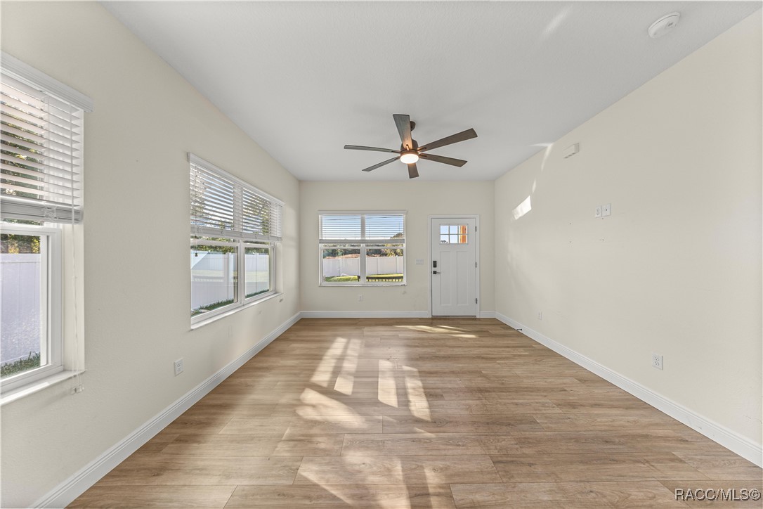 2930 E Bradley Street