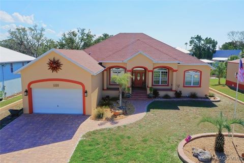 1920 NW 16th Street Crystal River FL 34428