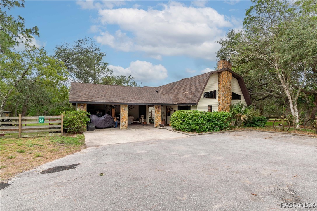 4200 W Breckenridge Court, Beverly Hills, New York image 4