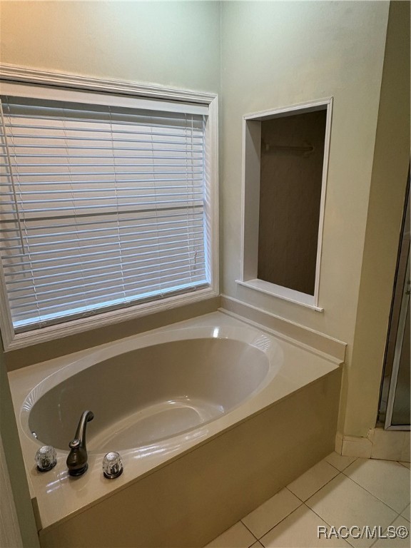 3070 W Bermuda Dunes Drive