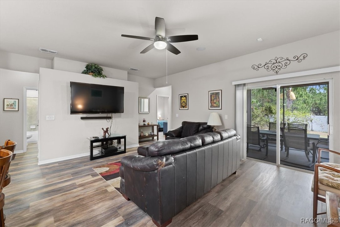 808 Overlook Grove Drive, Winter Haven, Florida image 16