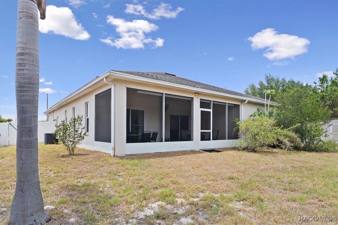 808 Overlook Grove Drive, Winter Haven, Florida image 2
