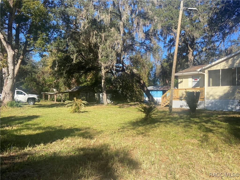 20261 SE 157th Place, Umatilla, Florida image 3