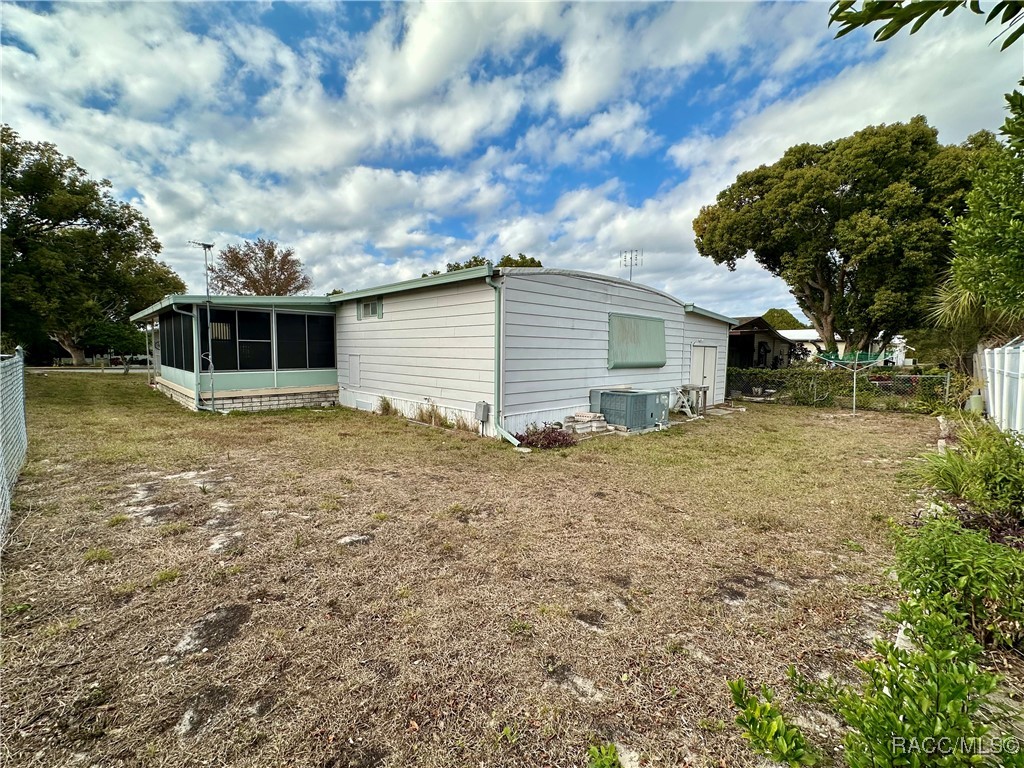 12532 Harker Street, Brooksville, Florida image 9